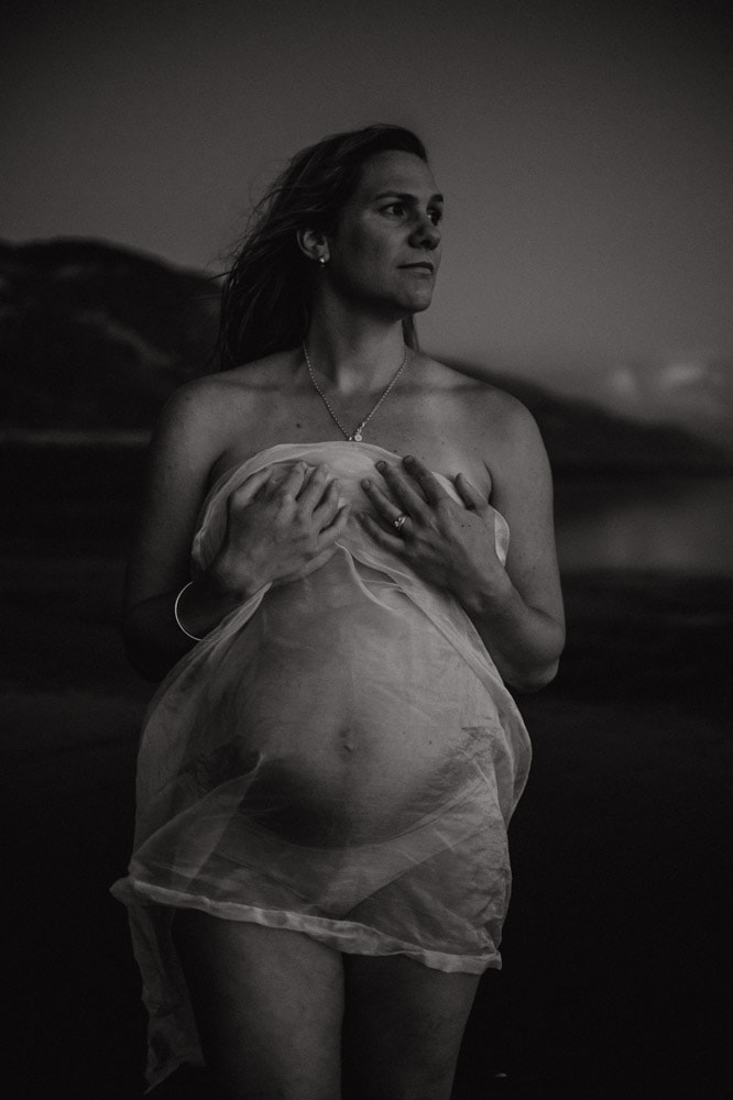 Couples maternity female body empowerment shoot in Auckland