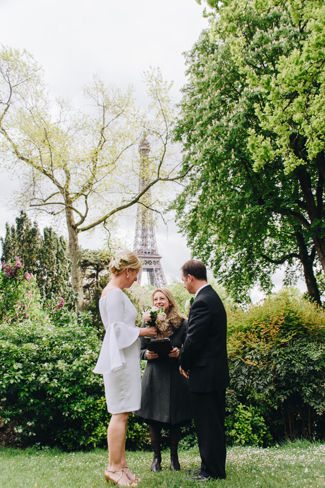 Paris vow renewal with celebrant Ruffled by Grace in front of the Eiffel Tower