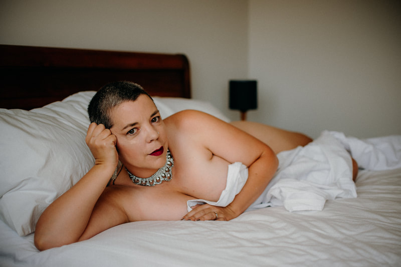 Auckland based female boudoir model photo shoot with women photographer based in NZ