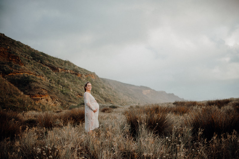 Maternity and mum to be photography shoot in Auckland New Zealand. Book your photo shoot now. 