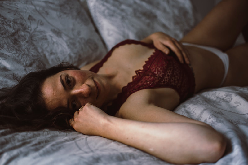 Sex worker, model, and escort friendly female boudoir and portrait photographer Ainsley DS Photography